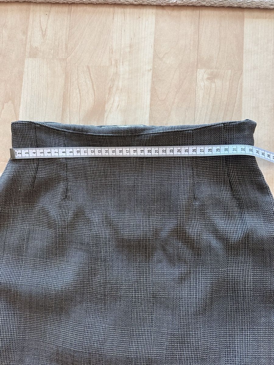 Max Mara Gonne: Max Mara Mini Rock XS S – Usato da Zürich venduto da rosolli 2