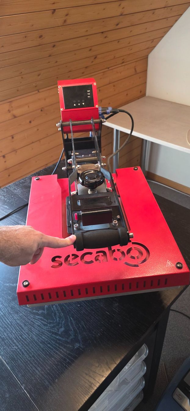 Toutes les machines: Secabo TC7 LITE modulare Transferpresse 40cm x 50cm – D'occasion à Neuhausen par david.schwarz86