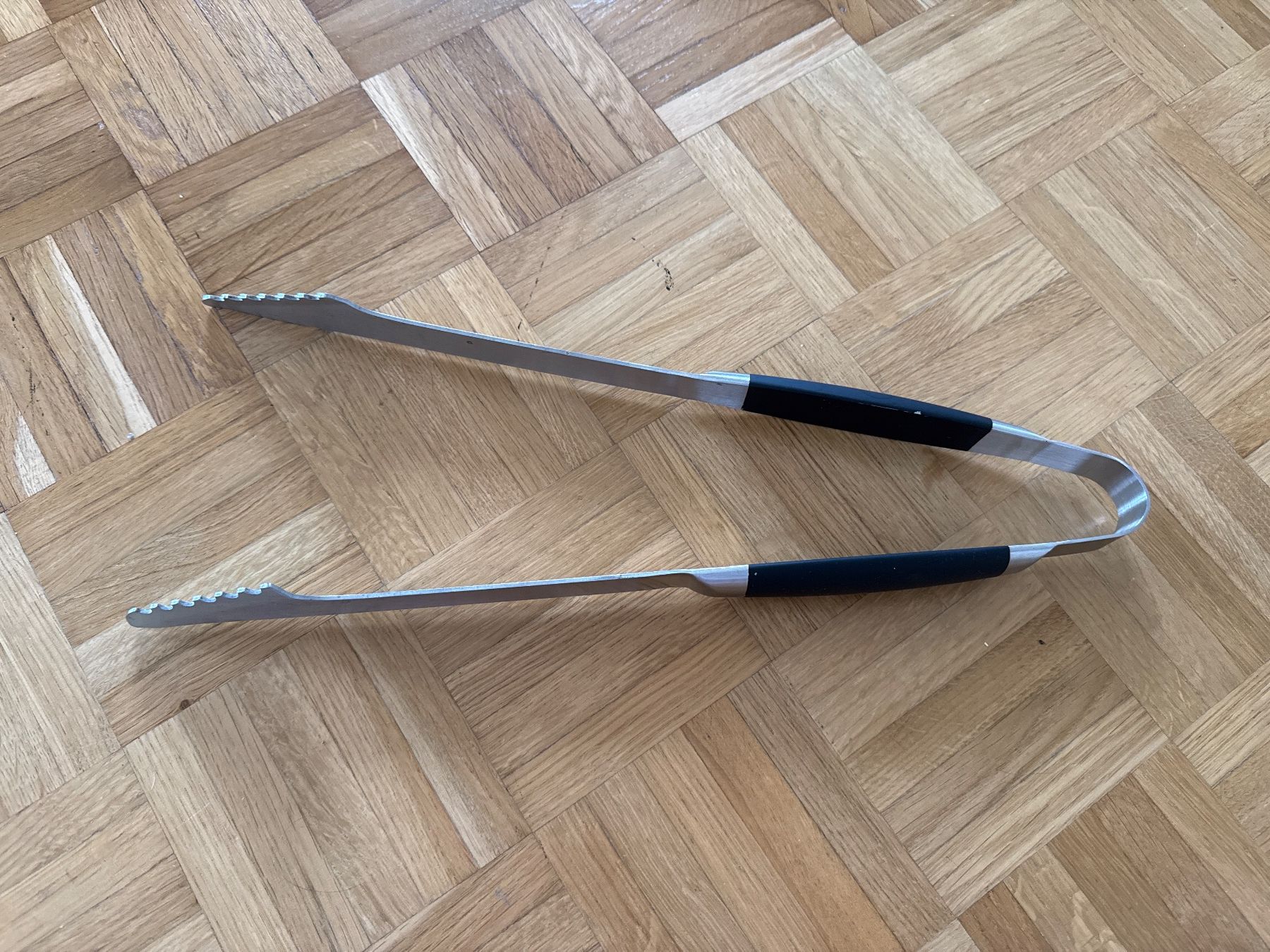 Set di posate: Grillzange – Usato da Horgen venduto da linuxrp 3