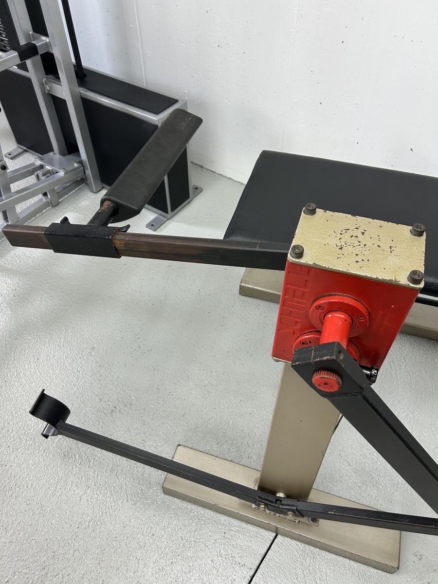 Hometrainer: Schnell pullover machine – Gebraucht aus Locarno von Berserkr96 3