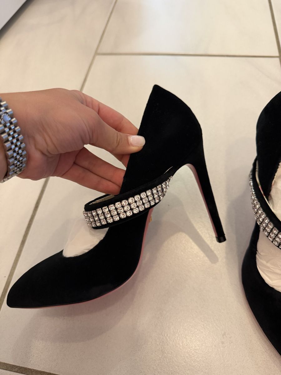 Gucci Scarpe da donna: Gucci heels – Usato da Fahrweid venduto da Stellar_times 2