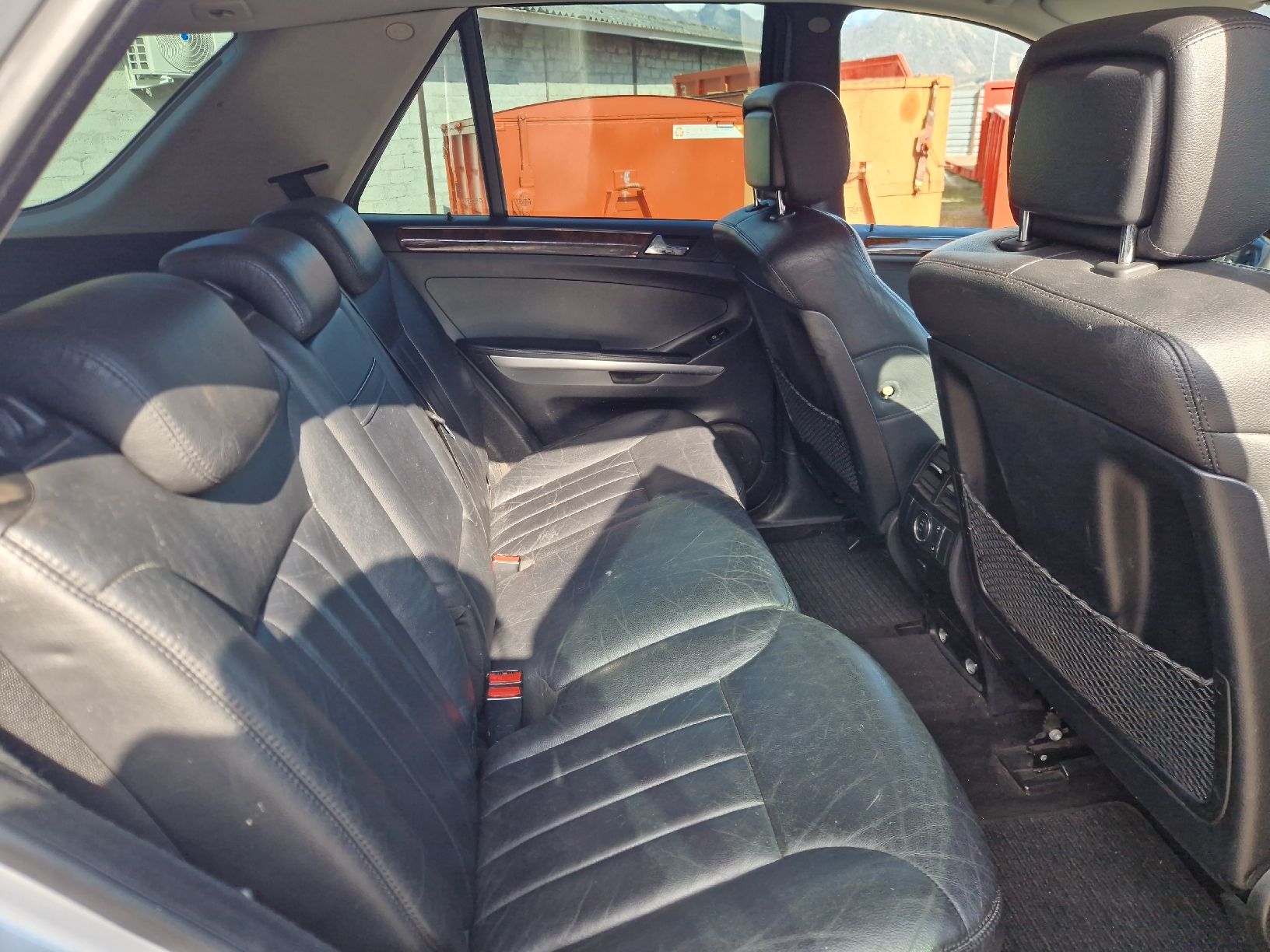 Mercedes-Benz Automobili: Mercedes-Benz ML320 CDI – Usato da Montreux venduto da PremerlServices 5