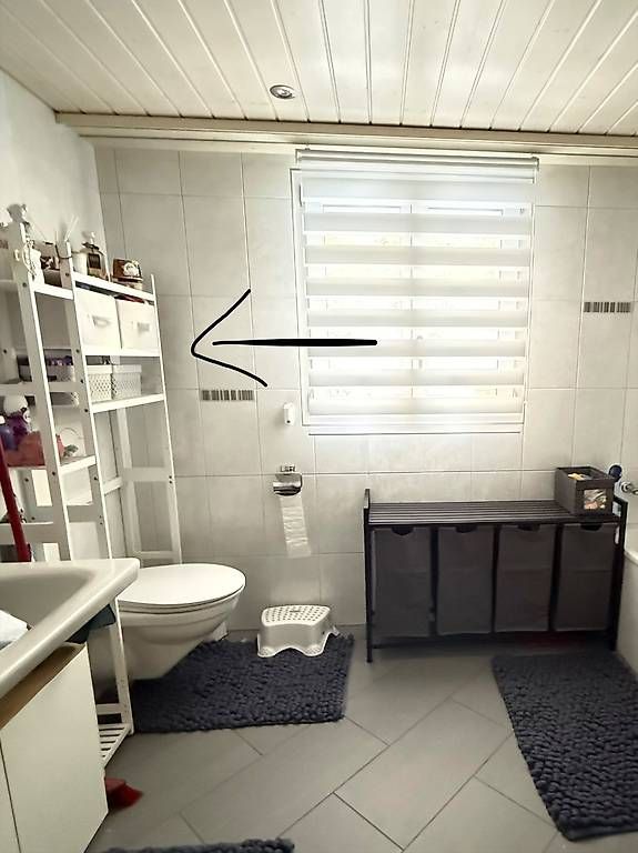 Étagères: WC Regal, Schrank – D'occasion à Herisau par gra_cmt9 2