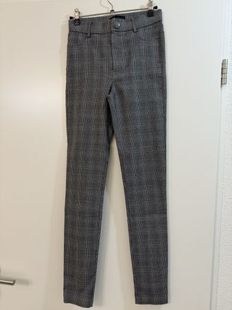 Zara Karohose, XS, Grau, Neuwertig - Herbst Trend!