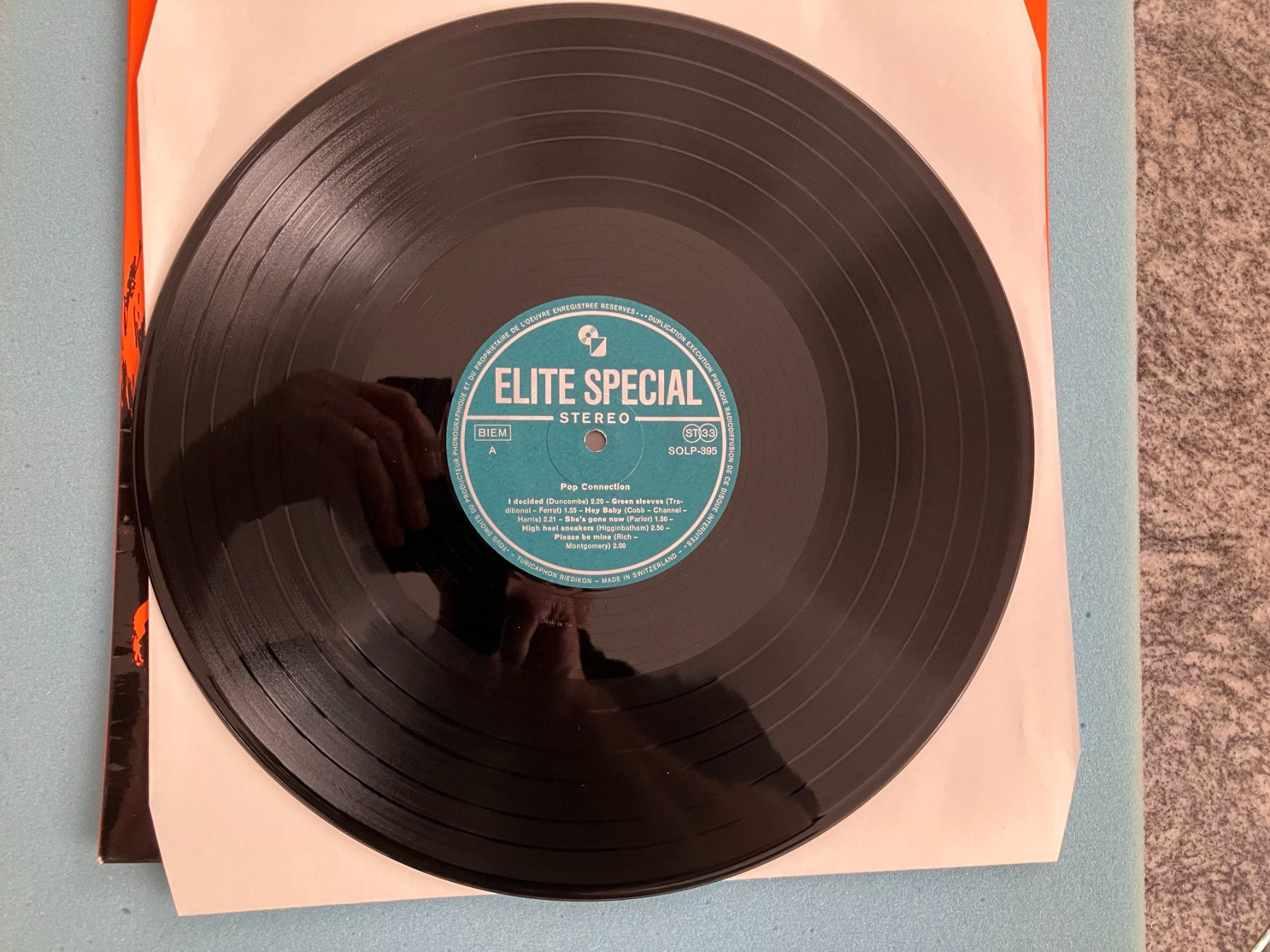 Dischi in vinile: Pop Connection – Usato da Aarwangen venduto da Jukebox3 4