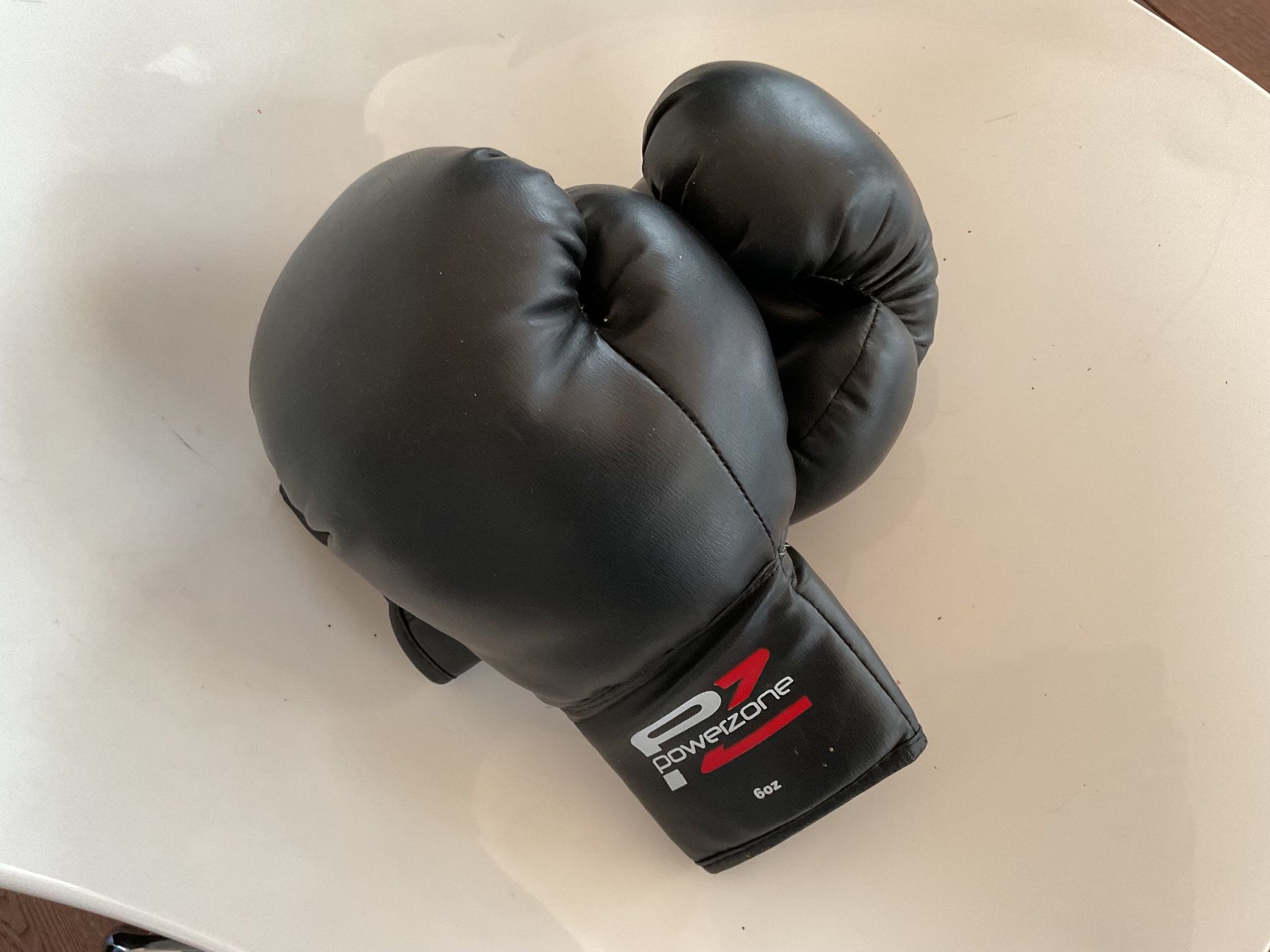 Giocattoli: Boxhandschuhe Kinder – Usato da Untervaz venduto da GMF23401
