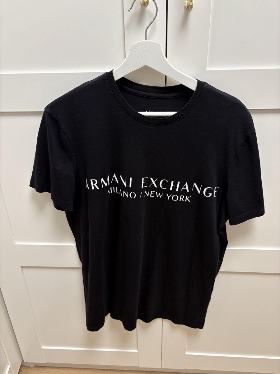 Armani T-shirt: Armani Exchange Tshirt – Nuovo (secondo la descrizione) da Lausen venduto da and_f9qn