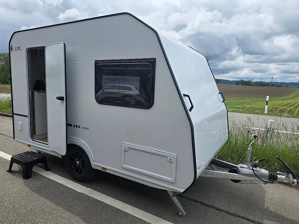 LMC Veicoli da campeggio: Neufahrzeug WOHNWAGEN LMC e:dero 350D – Nuovo (secondo la descrizione) da Seuzach venduto da sg6_k2kd