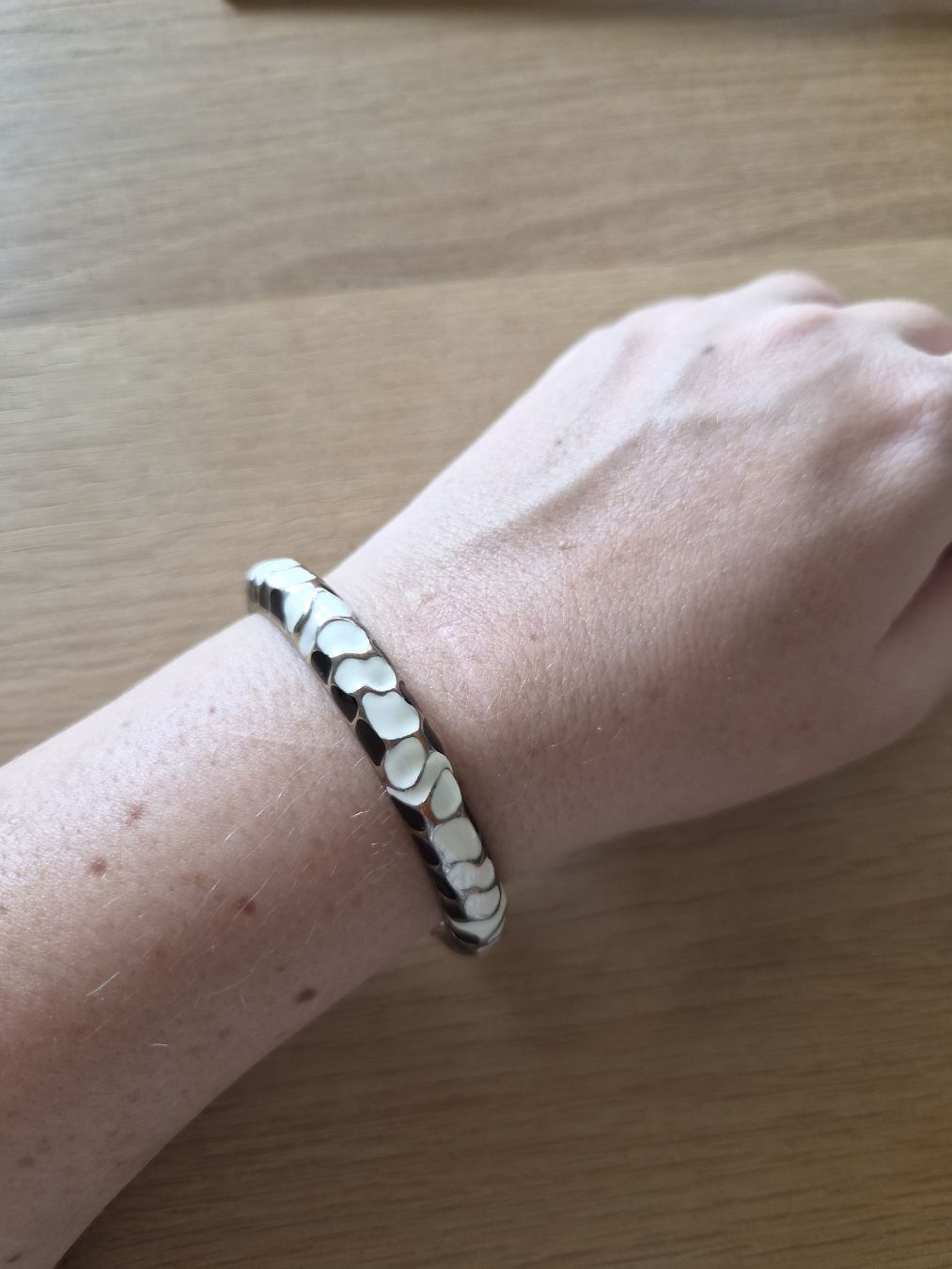Armbänder & -reifen: Armband – Gebraucht aus Dübendorf von kibby90