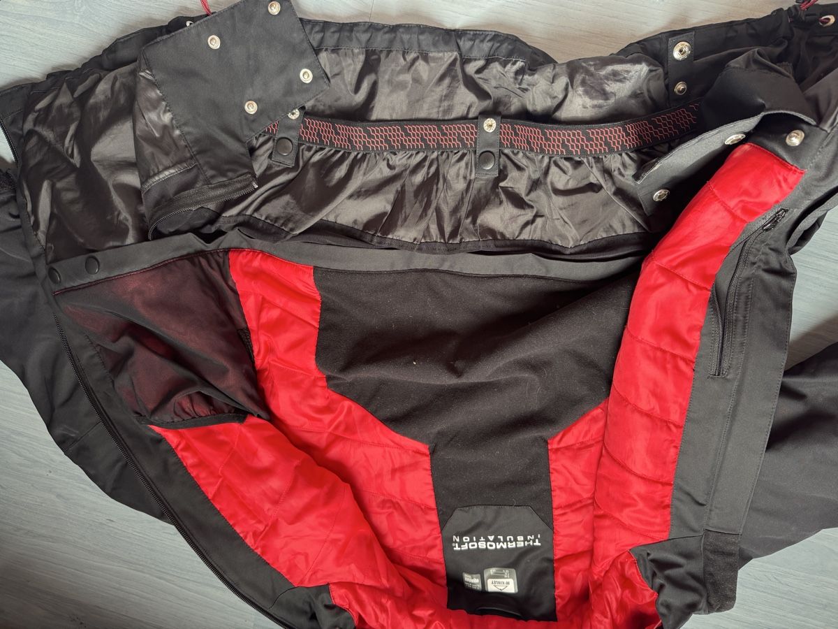 Mckinley Giacche: Schwarze Skijacke – Usato da Wallisellen venduto da car_w72g 2