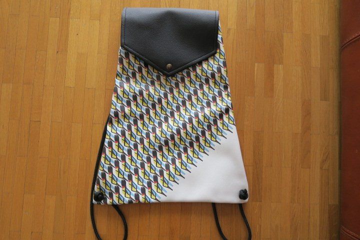 Zaini: Sac à dos – Nuovo (secondo la descrizione) da Genève venduto da LiPhry