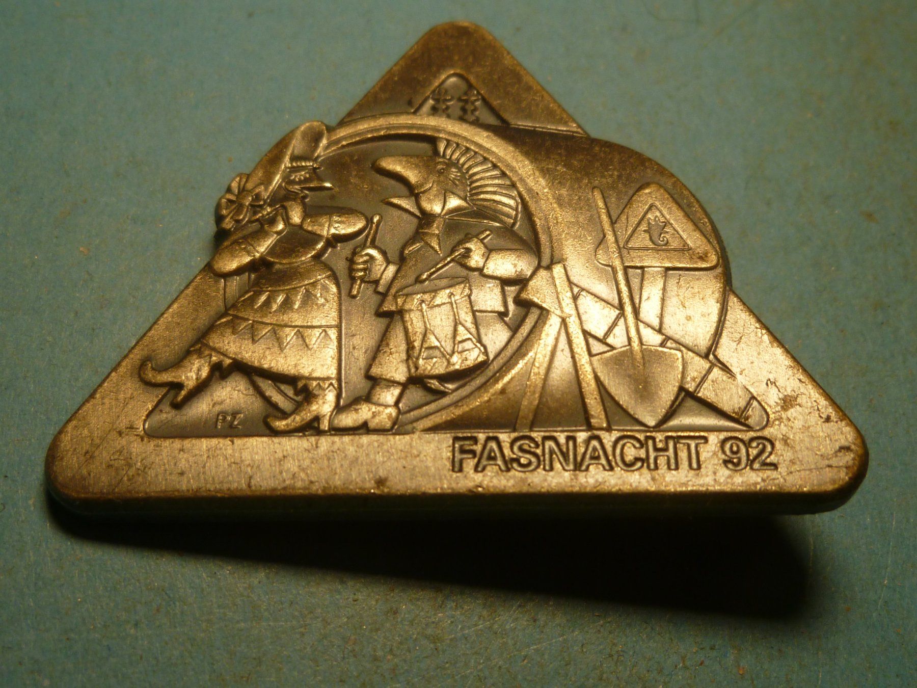 Plaketten & Abzeichen: BASEL 1992 SILBER – Gebraucht aus Ried (Muotathal) von Mandarin02