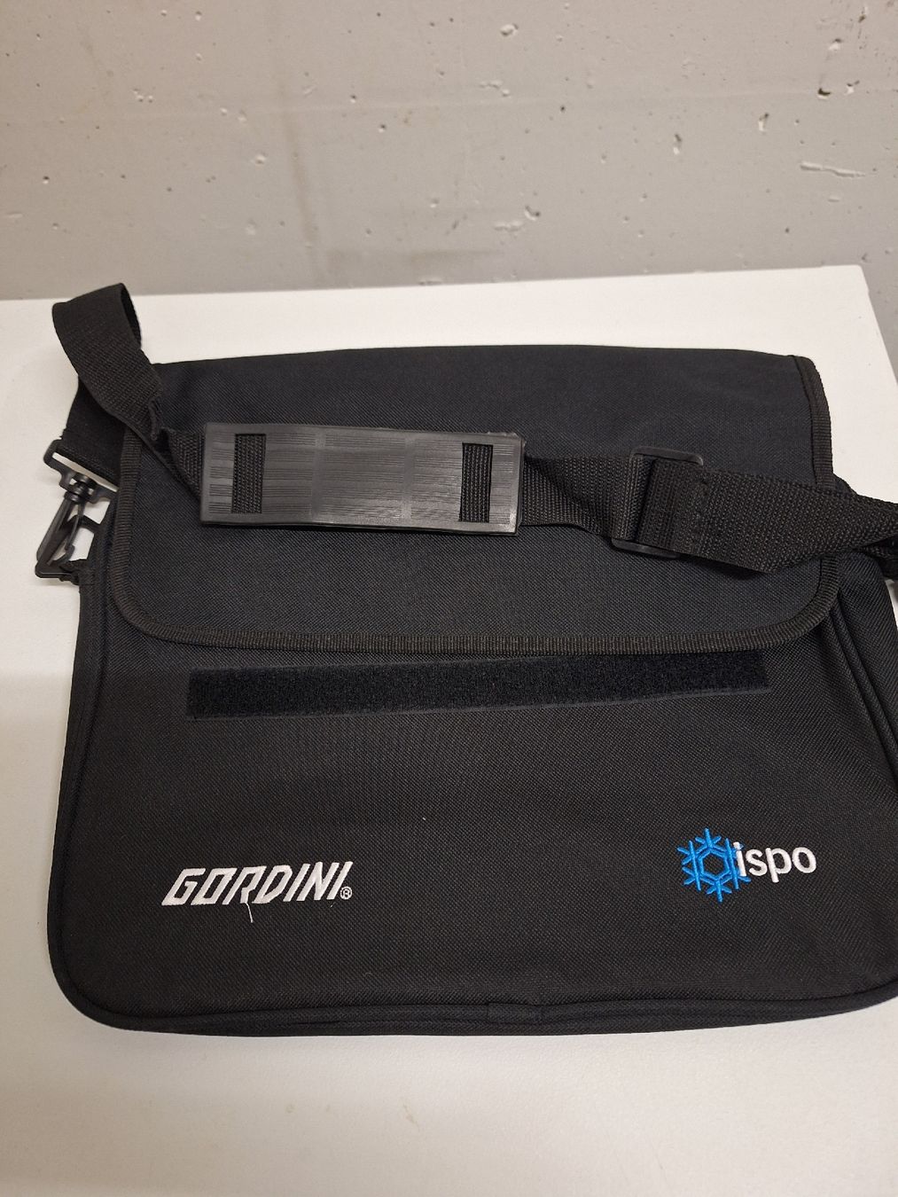 Taschen: ISPO TASCHE – Gebraucht aus Glattbrugg von Rene1766 2