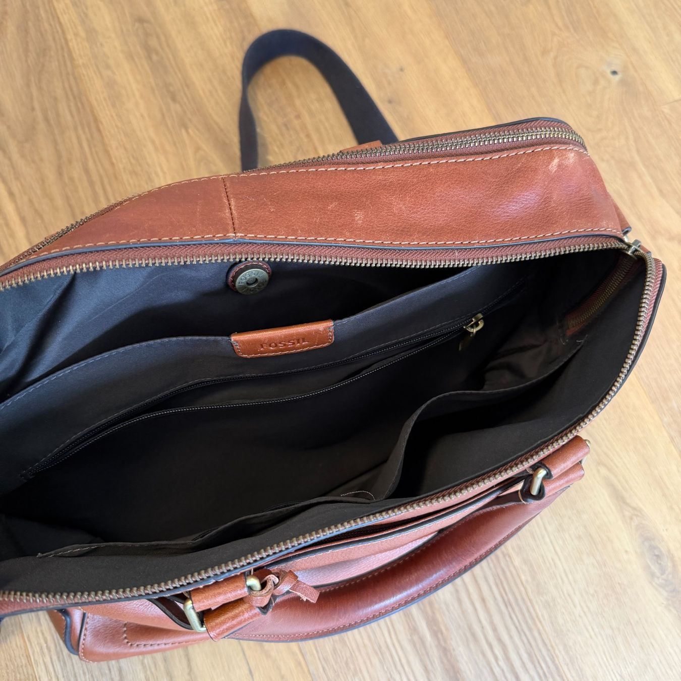 Fossil Valigie & Borse: Fossil Aktentasche Defener Double Zip Leder Cognac – Usato da Balzers venduto da dassandro 3