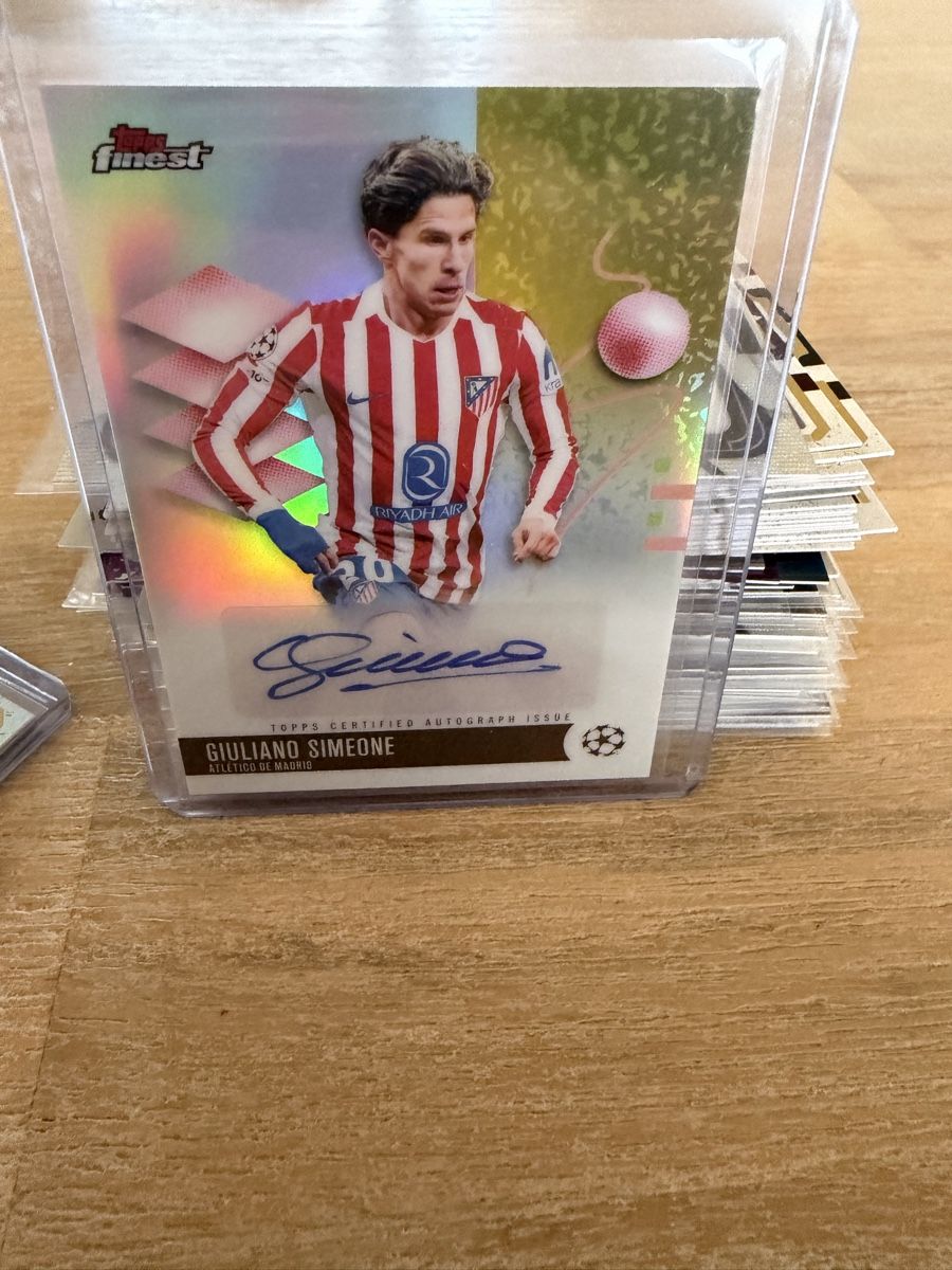 Topps Carte collezionabili: Topps Finest Giuliano Simeone Auto – Nuovo (secondo la descrizione) da Aarburg venduto da Jan_79b8