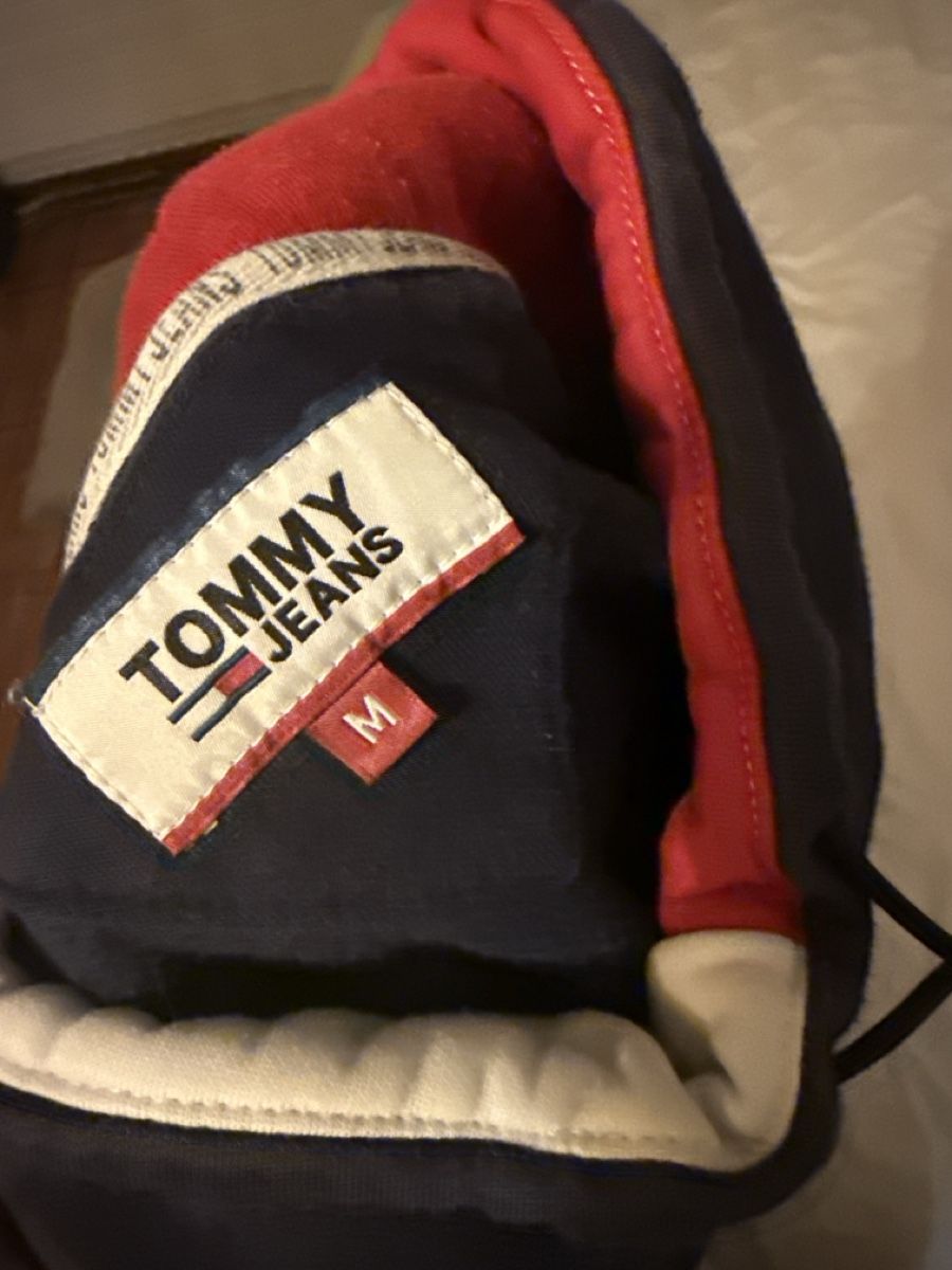 Pulls & Sweat-shirts: Pull tommy Hilfiger  – Neuf (Voir description) à Cartigny par Kelly.11 2