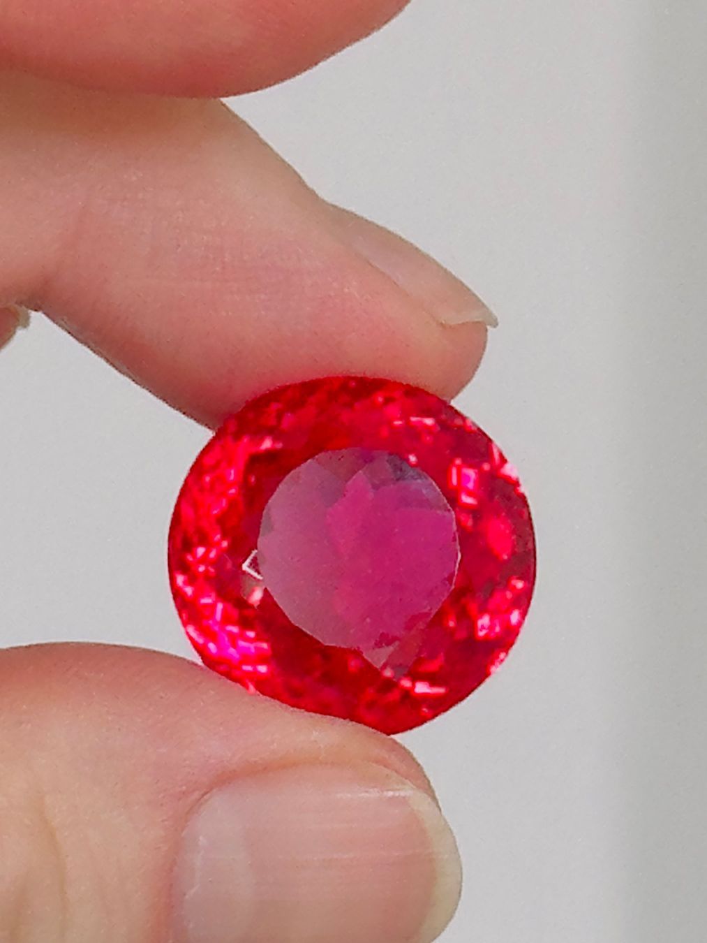 Pietre preziose: 29.45 Ct Certified Loose Gem – Nuovo e nell'imballaggio originale da Genève venduto da AWWA 1