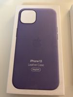 Apple iPhone 13 Leder Case mit MagSafe Farbe Wisteria