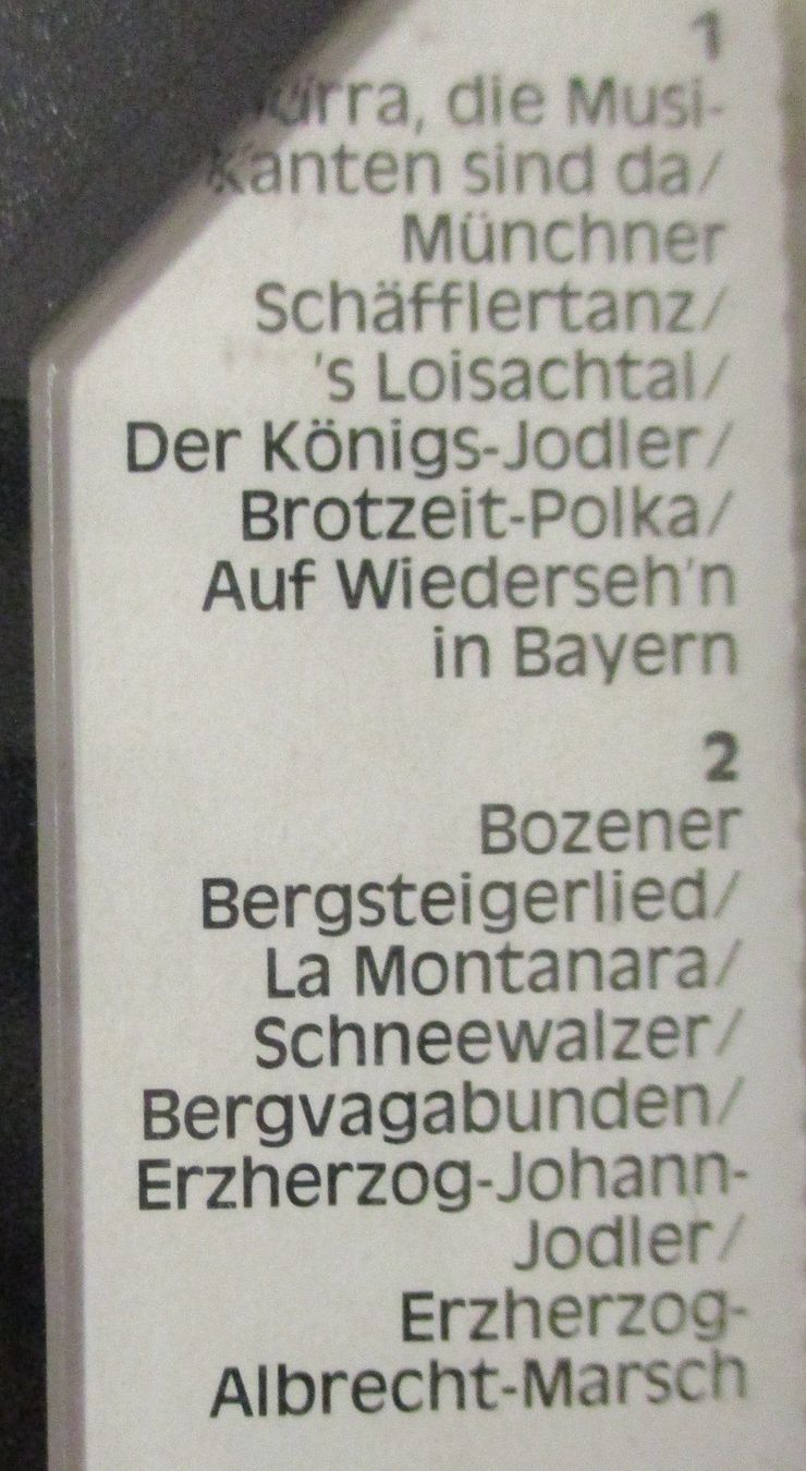 Musicassette: Die goldene Volksmusik - Truhe / MC – Nuovo e nell'imballaggio originale da Flumenthal venduto da novbra 1