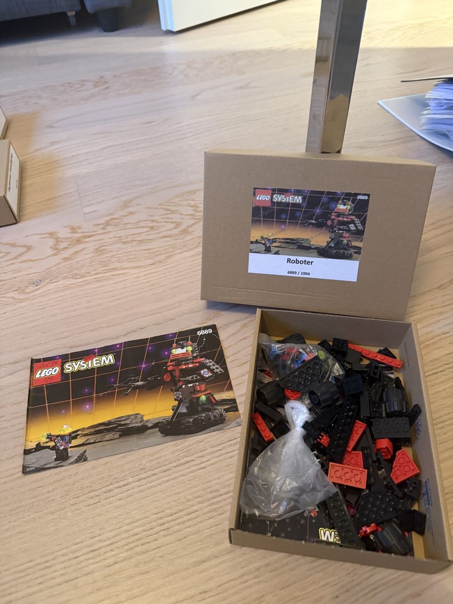 Lego Baukästen: LEGO System 6889 Roboter – Gebraucht aus Rafz von ciril0885