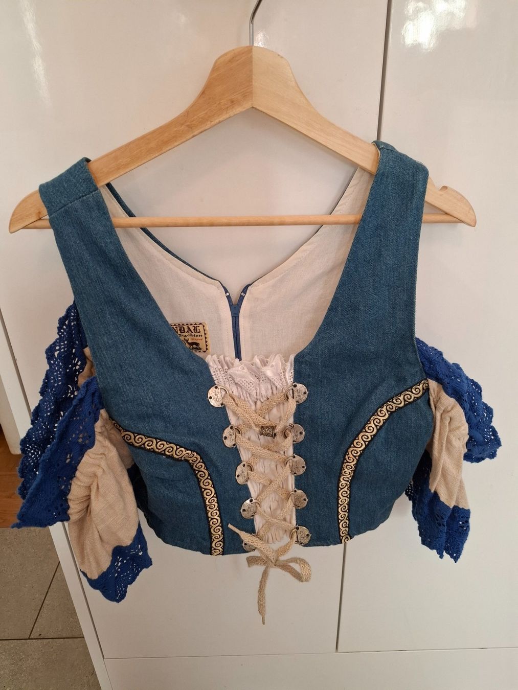 Kleider: Dirndl – Gebraucht aus Zürich von honolulu4711 2