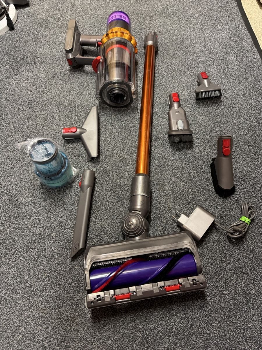 Dyson Aspirapolveri & Accessori: Dyson v15 Detect Absolute  – Usato da Landquart venduto da Nnf007 5