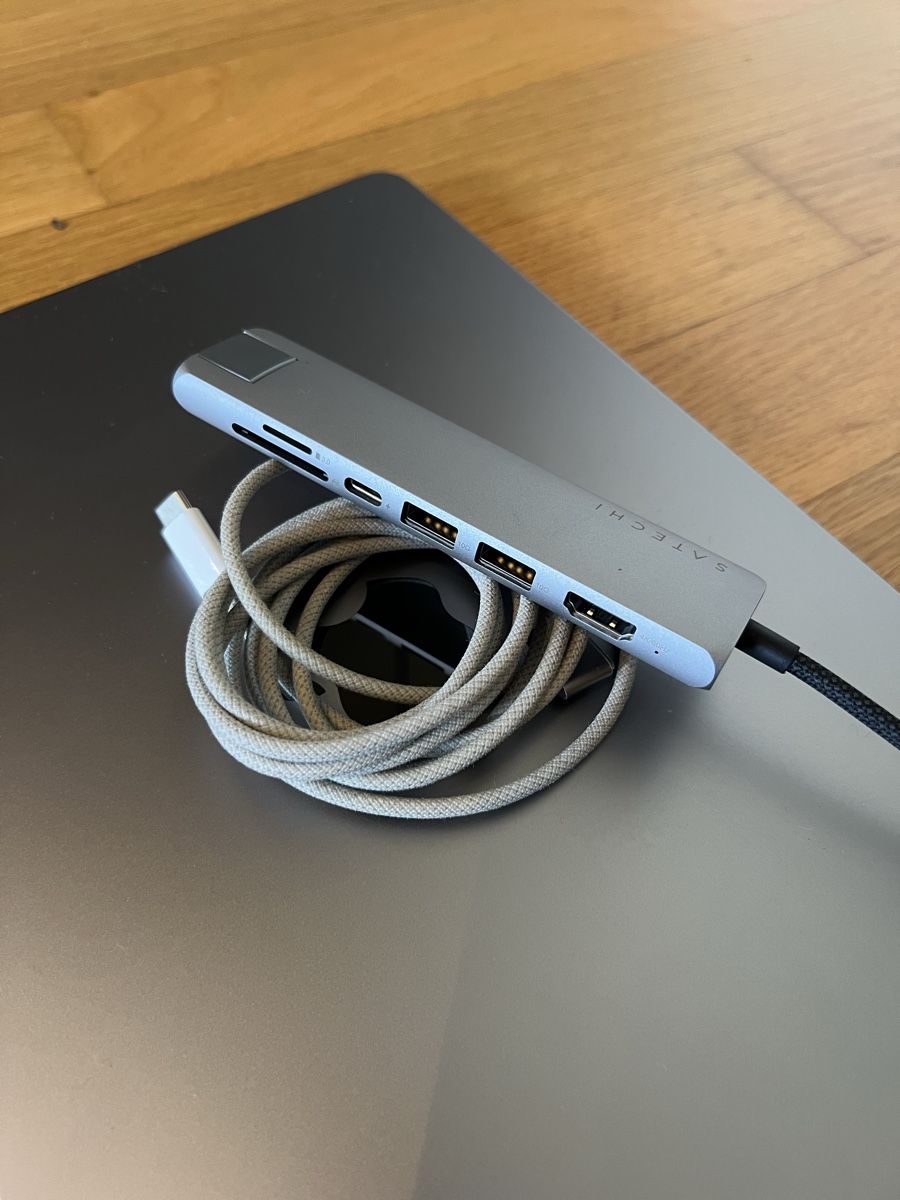 Apple Notebook: Macbook Air M2 16GB RAM – Usato da Sion venduto da blckcrows 5