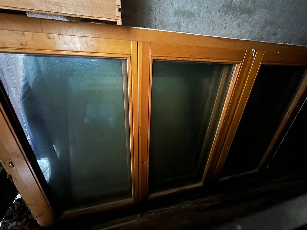 Fenster: 6 Fenster dreiflügelig – Gebraucht aus Interlaken von pat_9tp8 1