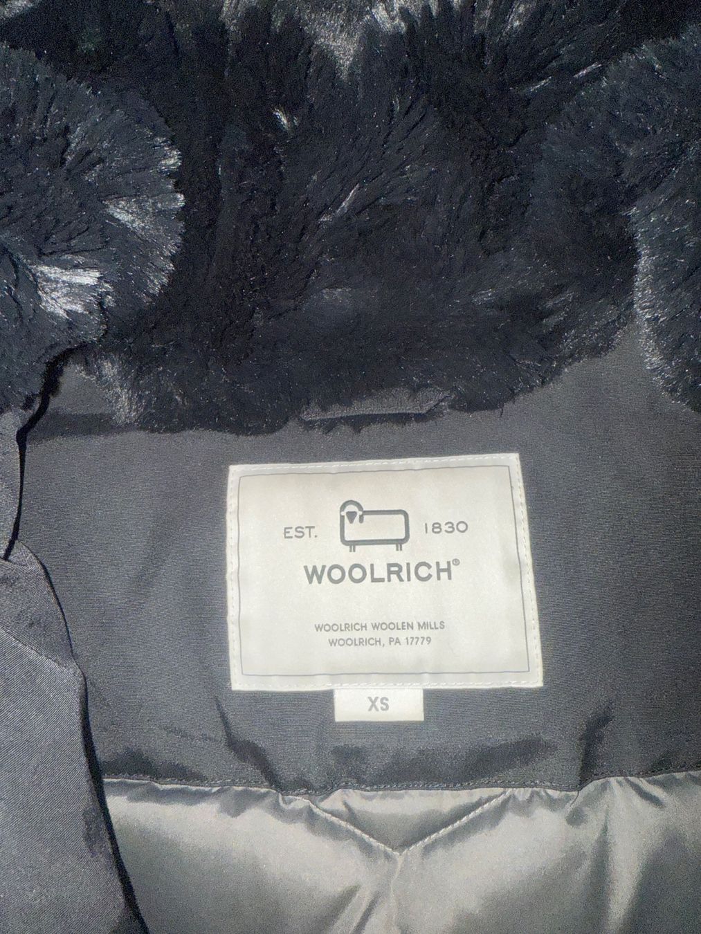 Woolrich Jacken: Woolrich – Gebraucht aus Roveredo von val_bxj5 2