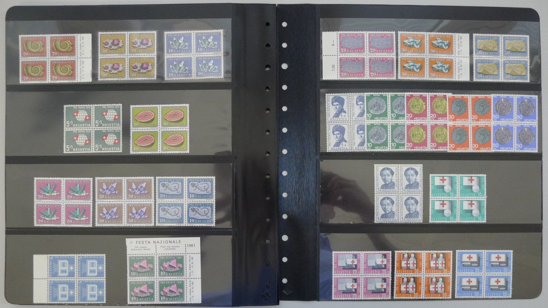 Tous les timbres: 1938-1963, PP-Viererblock-Sammlung postfrisch **, Kat:5000.- – D'occasion à Sursee par Luzernerraute 8
