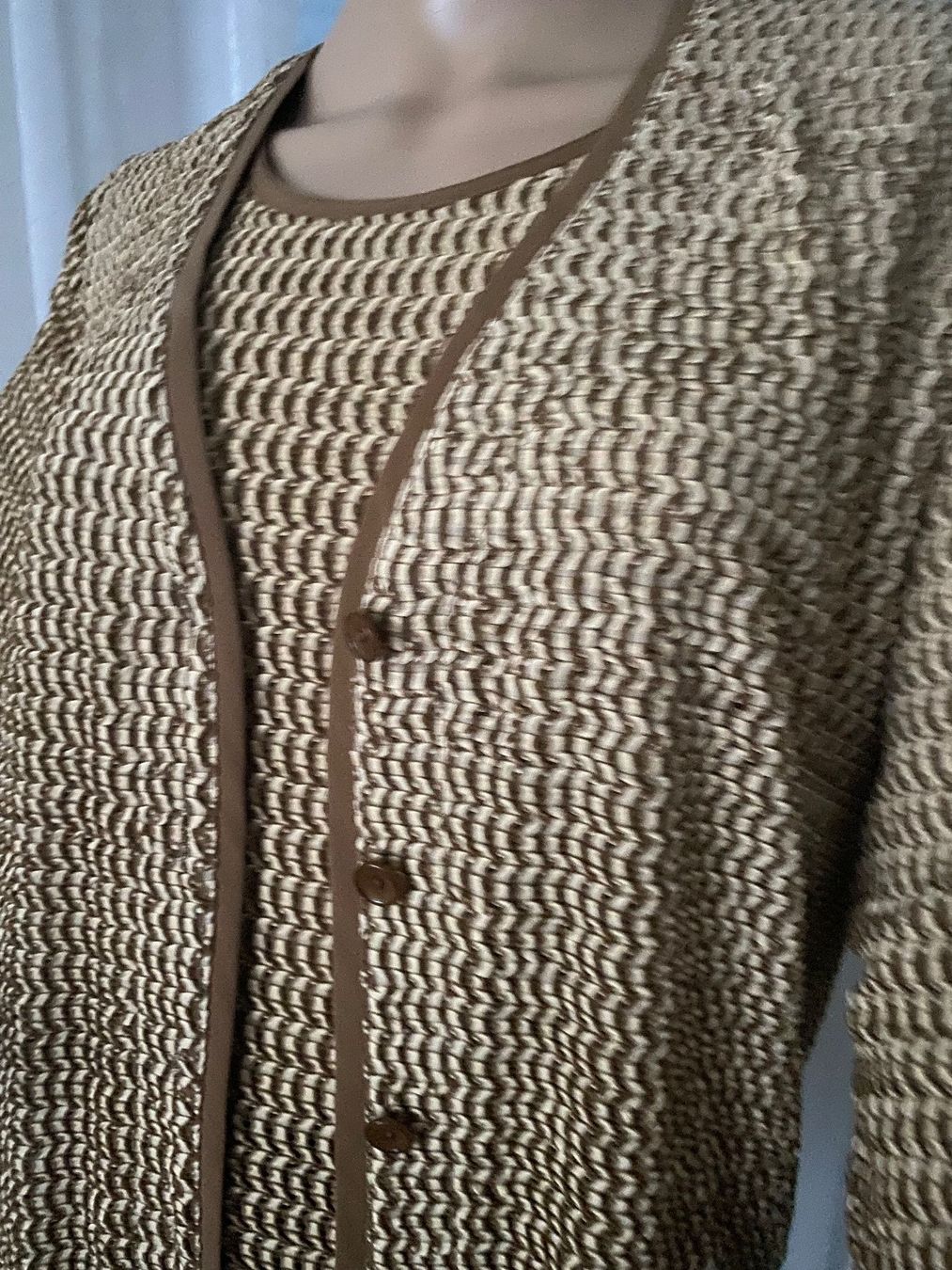 Twinset Giacche: MUST HAVE - elegantes/edles Twinset, beige, Gr. 46 – Nuovo e nell'imballaggio originale da Winkel venduto da ferrari2022 4