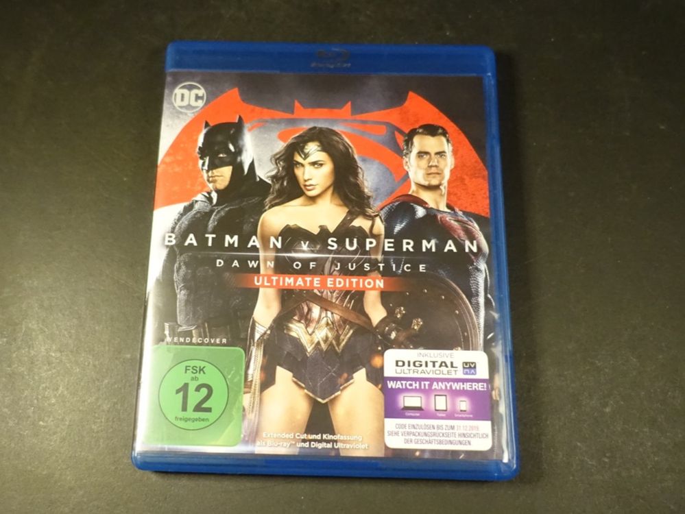 Batman v Superman: Dawn Of Justice (Target/Lent/Digi book /Ultimate Edition Blu-ray Theatrical Blu-ray Digital HD UltraViolet Combo Pack) : Ben Affleck, Henry Cavill, Amy Adams, Zach Snyder