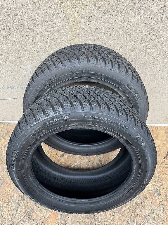 Pneumatici & Ruote complete: Winterreifen 195/50 R15 – Usato da Wald Ar venduto da and_hd2f