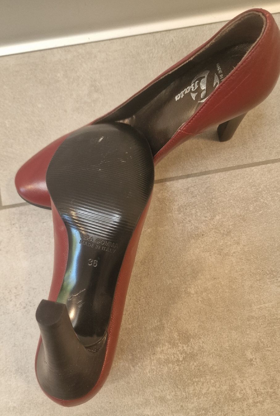 Scarpe da donna: schicke Pumps, Gr. 36, Marke "Bata", neu! – Nuovo (secondo la descrizione) da Bätterkinden venduto da SuchenFinden02 1