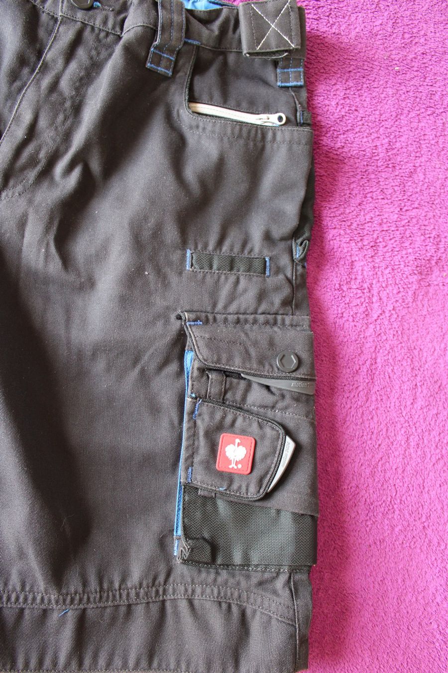 Engelbert Strauss Pantaloni: Kurze Engelbert Strauss Cargo Hose - Gr.158/164 – Usato da Müllheim Dorf venduto da Seeeule01 1