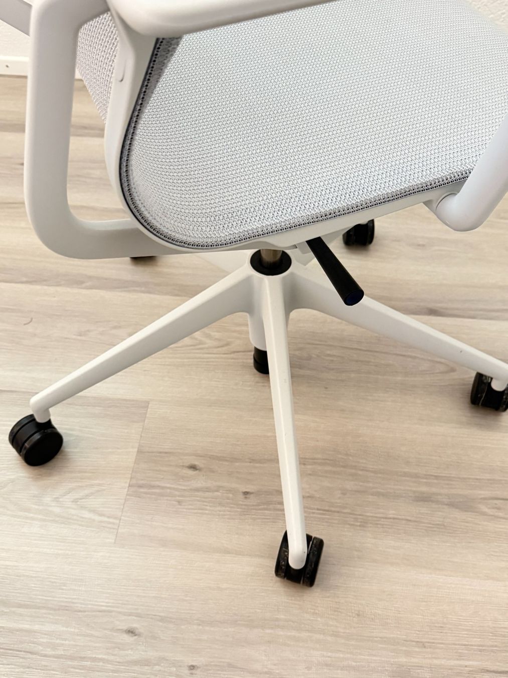 Vitra Chaises: Vitra Physix Bürostuhl – D'occasion à Gockhausen par zhswiss 3