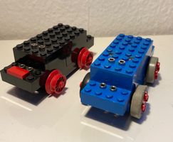 2x LEGO Eisenbahn Antriebsblöcke 4V