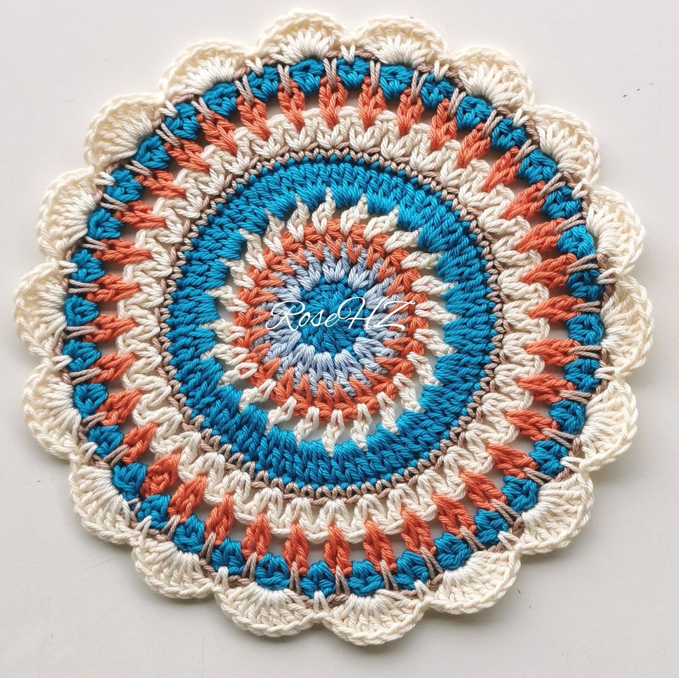 Sonstige Tischwäsche: Mandala Gehäkelt 1.Stück Baumwolle 19cm – Neu (gemäss Beschreibung) aus Schaffhausen von RoseHaekelzauber