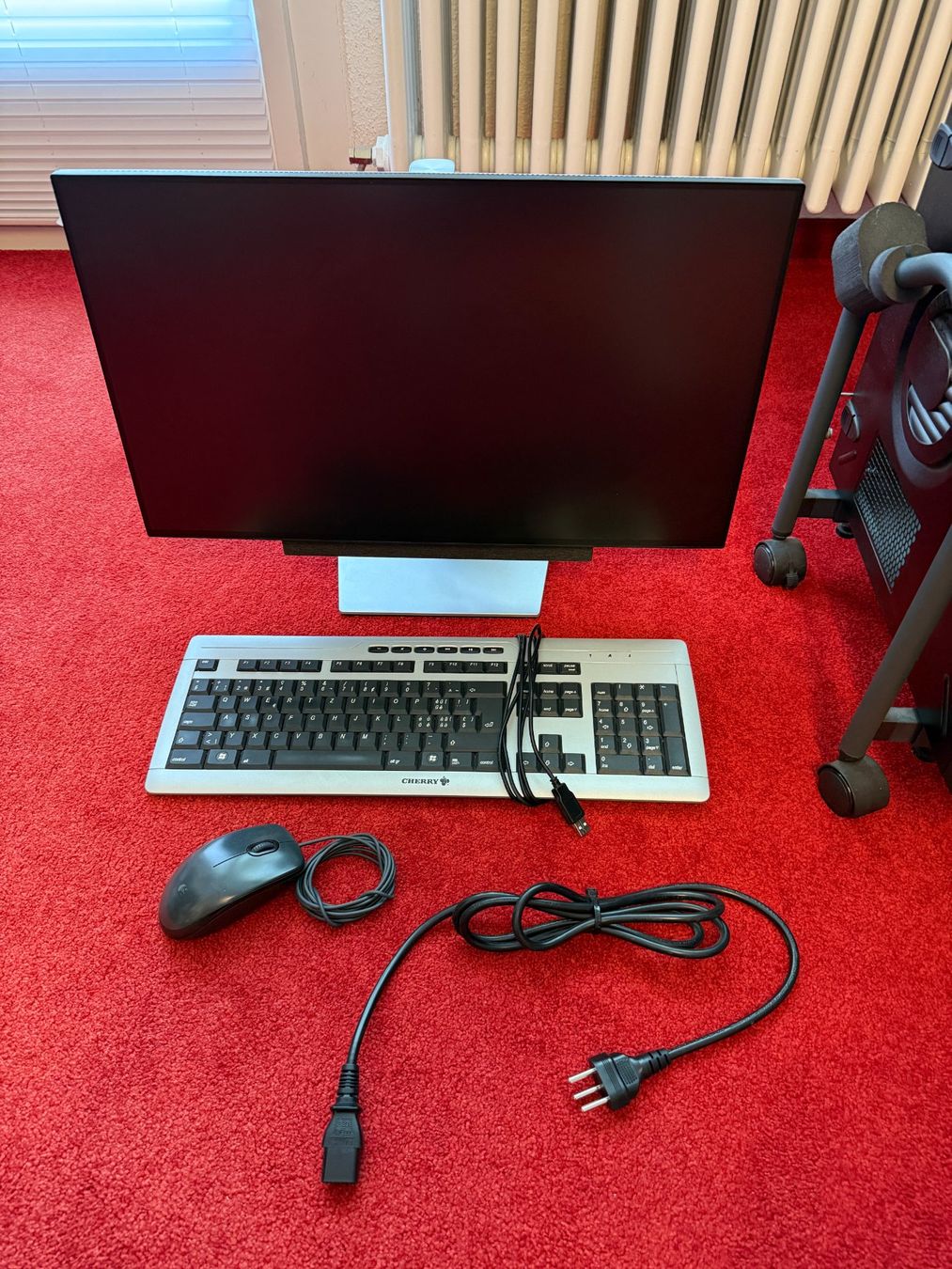 PC: Desktop PC Komplett-Set Intel Core i5, 8GB RAM – Usato da Otelfingen venduto da SlediiCH 1