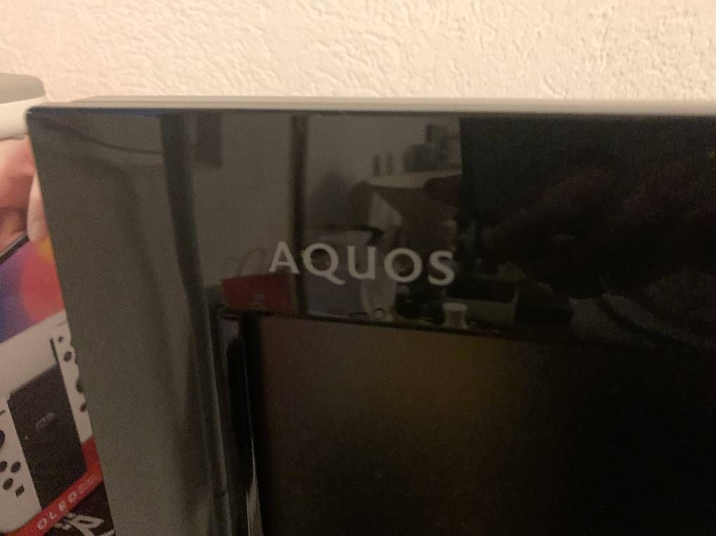 Fernseher: Télévision Sharp LCD Aquos 42"  – Gebraucht aus Crans von landes 1