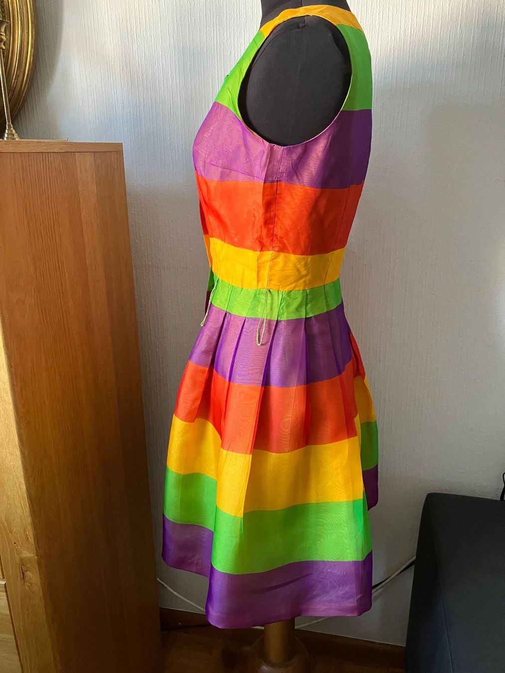 Vestiti: Mini robe vintage é rayures  100% soie,  LIZ CLAIBORNE – Usato da Peseux venduto da CharmeCommerce 3