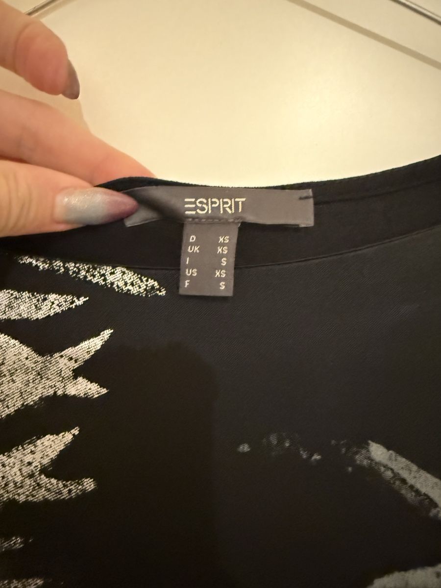 Esprit Camicette: Neues ESPRIT XS – Nuovo (secondo la descrizione) da Goldingen venduto da Wibli96 1