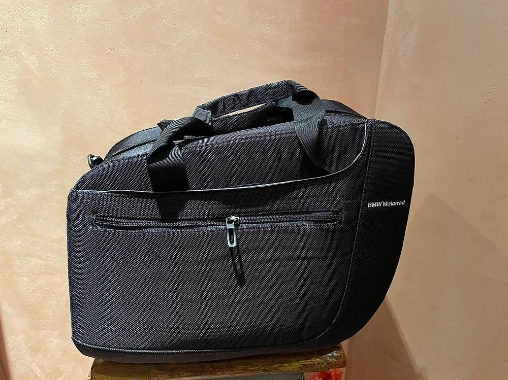Borse: Borsa INTERNA bauletto laterale sx – Usato da Porza venduto da isottakuki