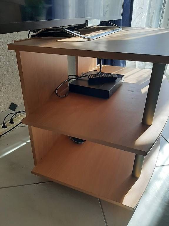 TV Möbel: TV-Möbel – Gebraucht aus Zollikofen von las_28y2 1
