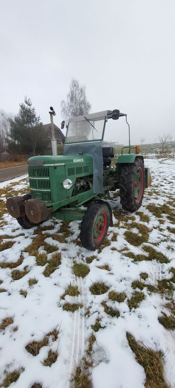 Bührer Traktoren: Traktor – Gebraucht aus Auswil von jersymax
