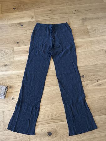 Zara Hose, Gr. S, Blau, Sommerlich leicht & bequem!