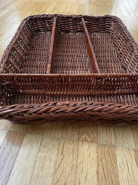 Sonstiges für Haushalt & Wohnen: Rattan Besteckkorb / Besteckfach geflochten – Gebraucht aus Pfäffikon ZH von pez_878m 3