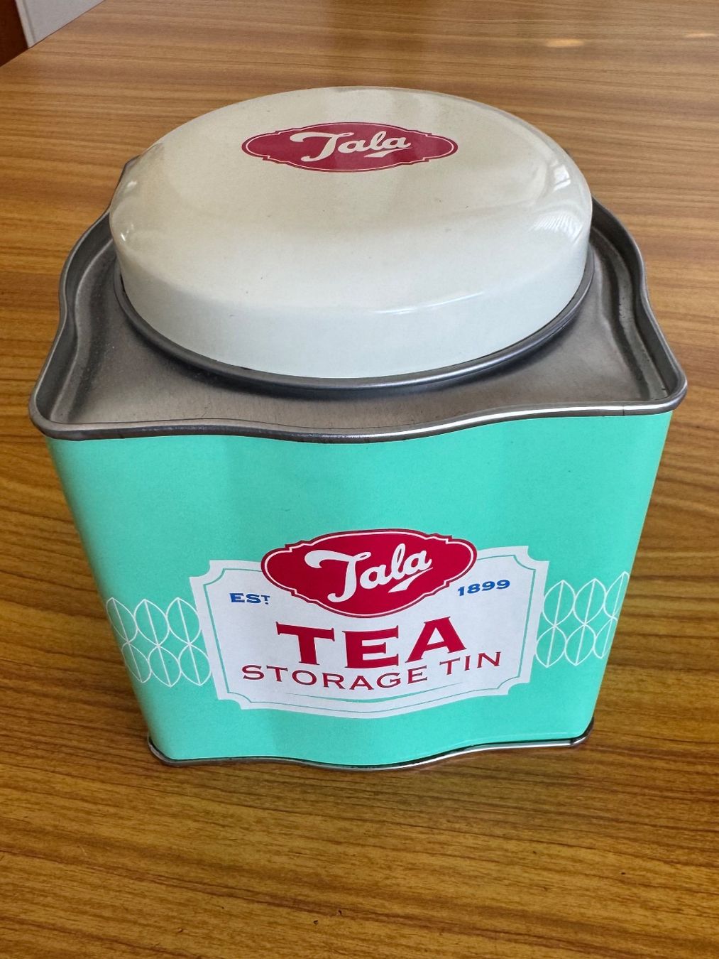 Altre Stoviglie: Teedose Tala Blechdose Blechbox Box Geschenkbox Weihnachten – Usato da Steffisburg venduto da smocky17 2