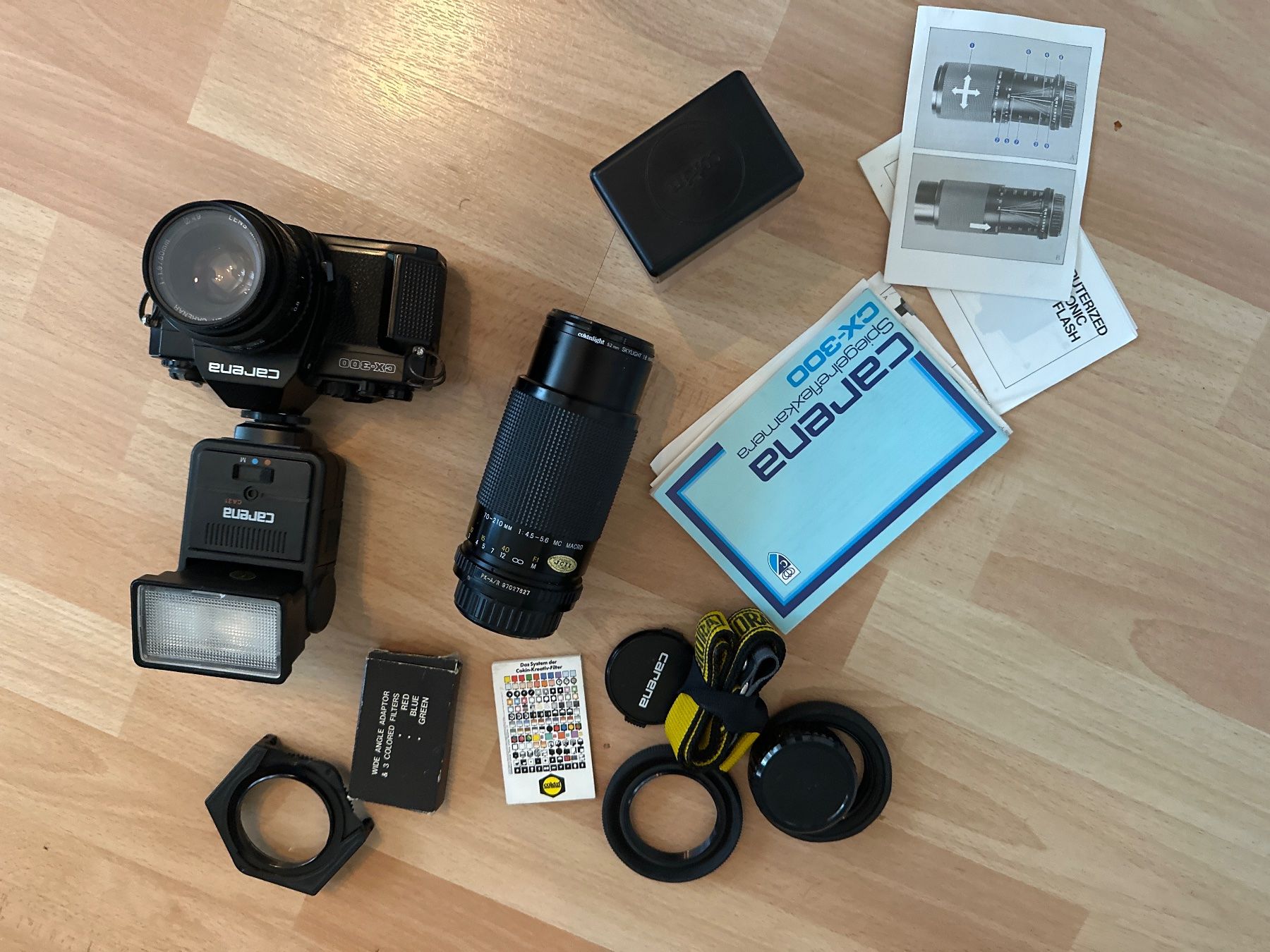 Fotocamera: Carena Sx-300 Spiegelkamera. – Usato da Bützberg venduto da Chisco