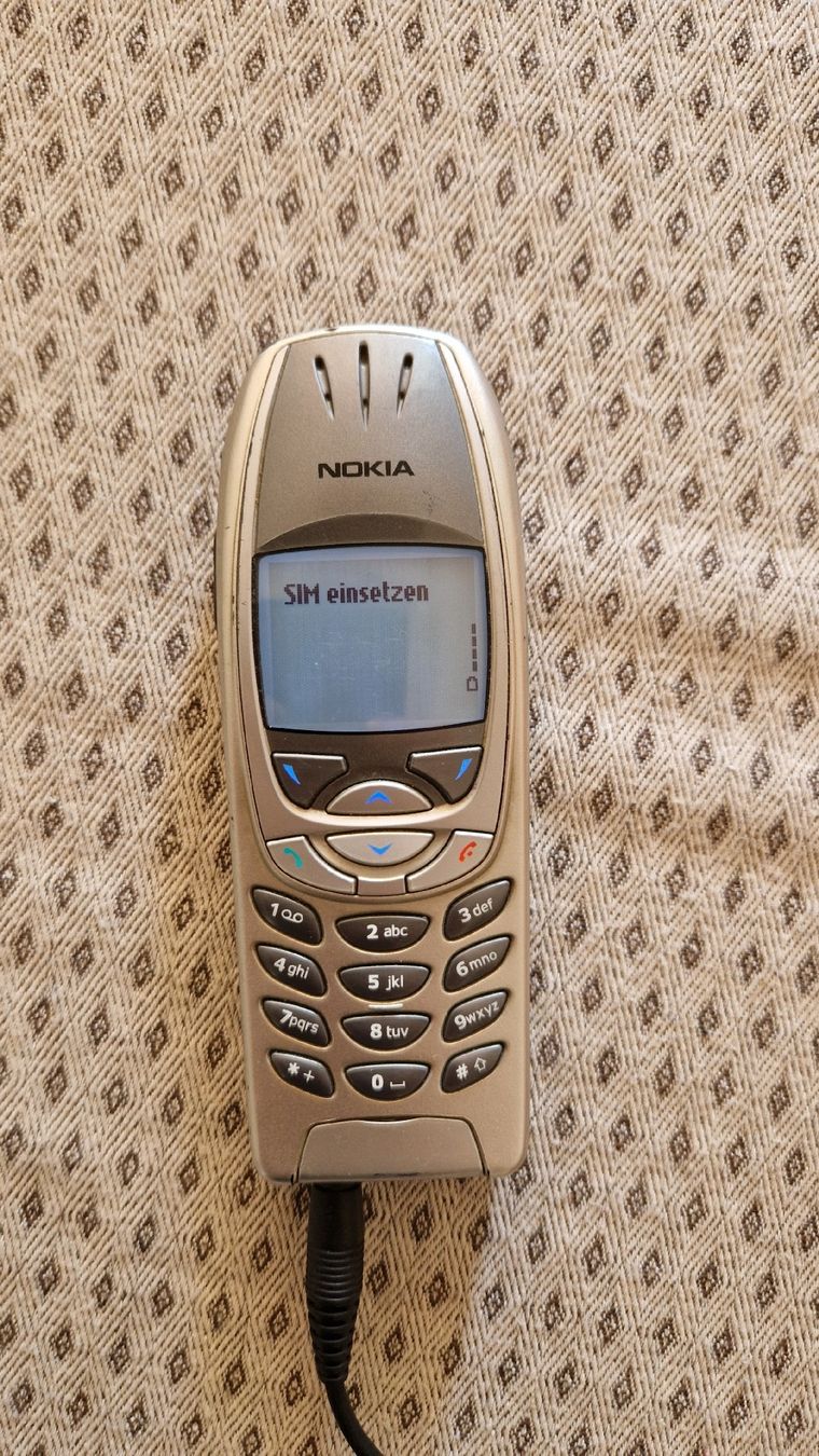 Nokia Telefoni cellulari / Smartphones: Nokia 6310i - Klassiker Handy – Usato da Kerns venduto da dreamer8381